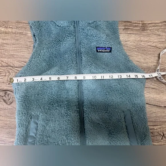 Patagonia Blue Fleece Vest - Picture 4 of 6
